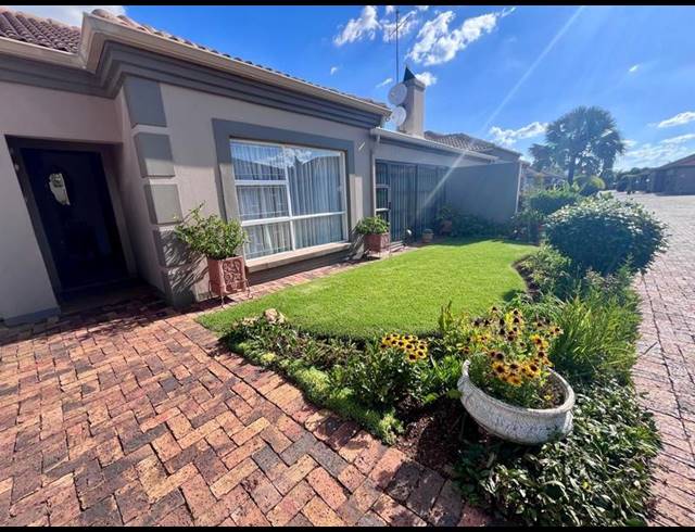 0 BEDROOM TOWNHOUSE FOR SALE IN VANDERBIJLPARK SE 2
